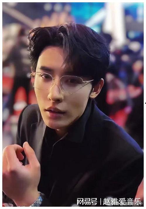 电视剧男演员戴眼镜,探寻戴镜男演员的独特风采